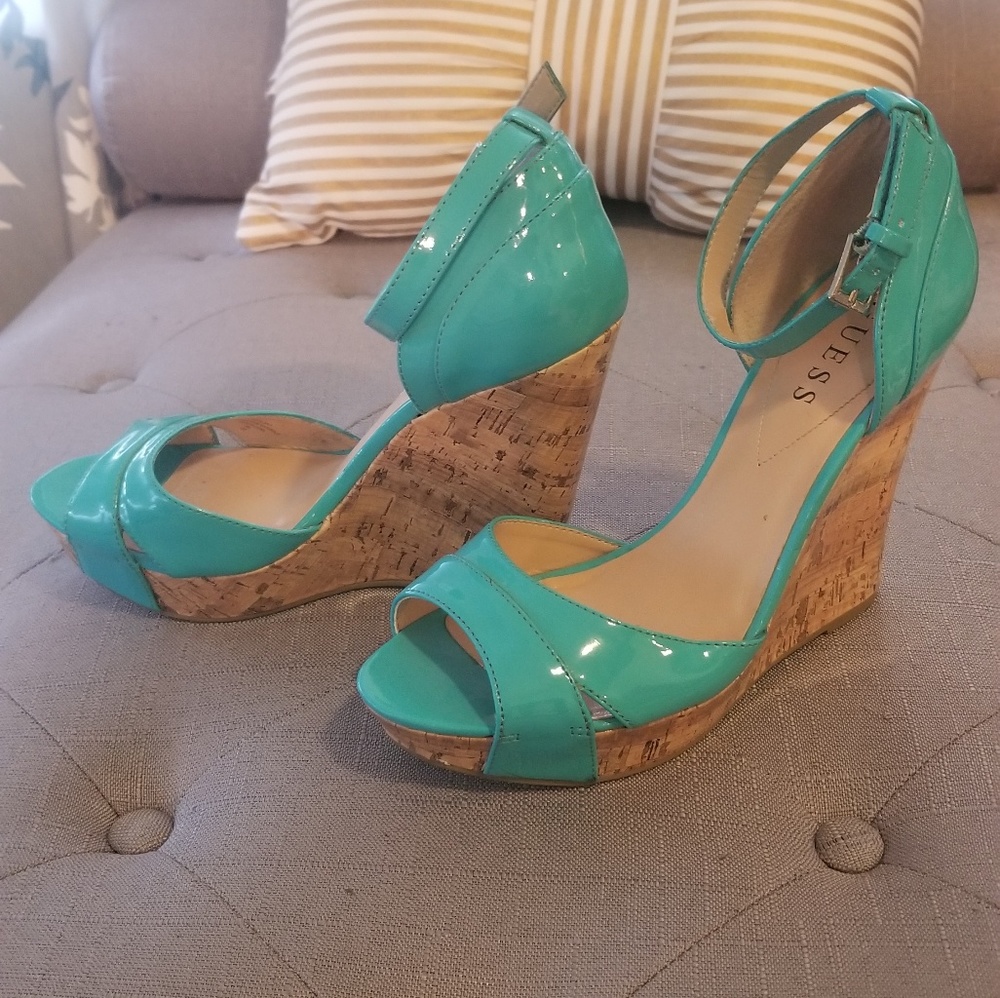 Guess teal wedges size 8